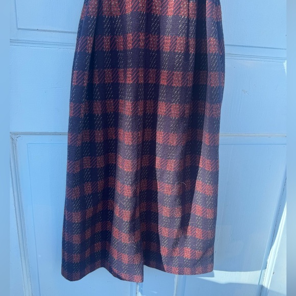 Maggy London Navy and Red Plaid Dress size 2 - Picture 11 of 11